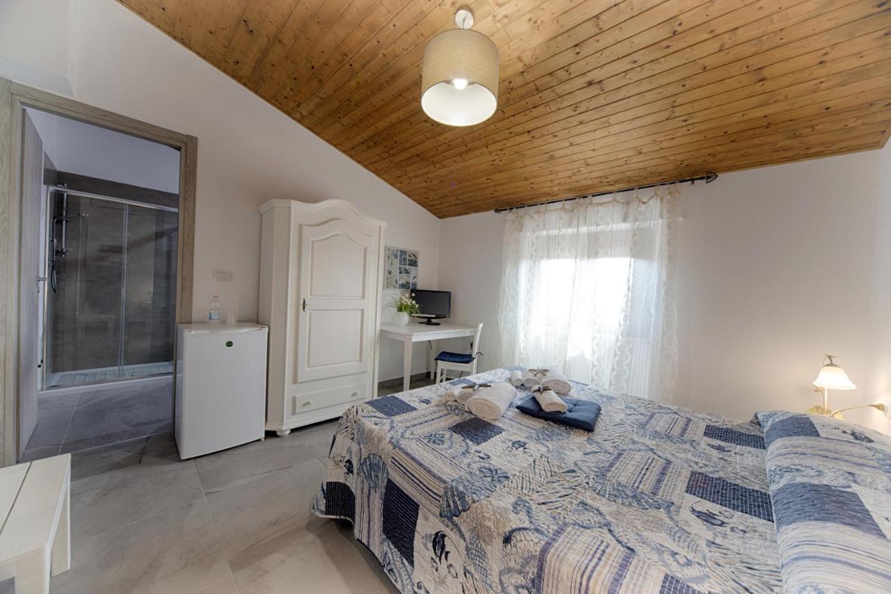 Casa Lucia Hotel Olbia Ngoại thất bức ảnh