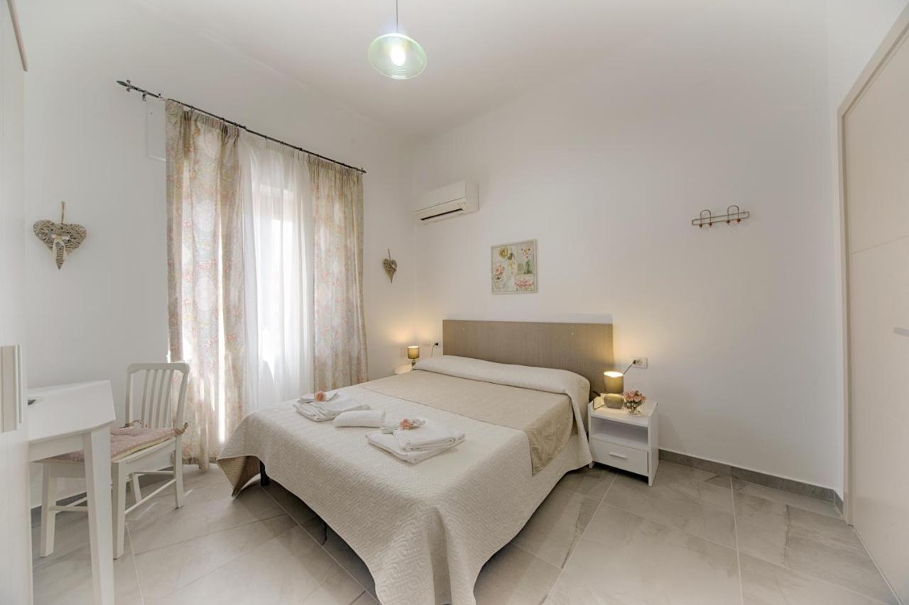 Casa Lucia Hotel Olbia Ngoại thất bức ảnh