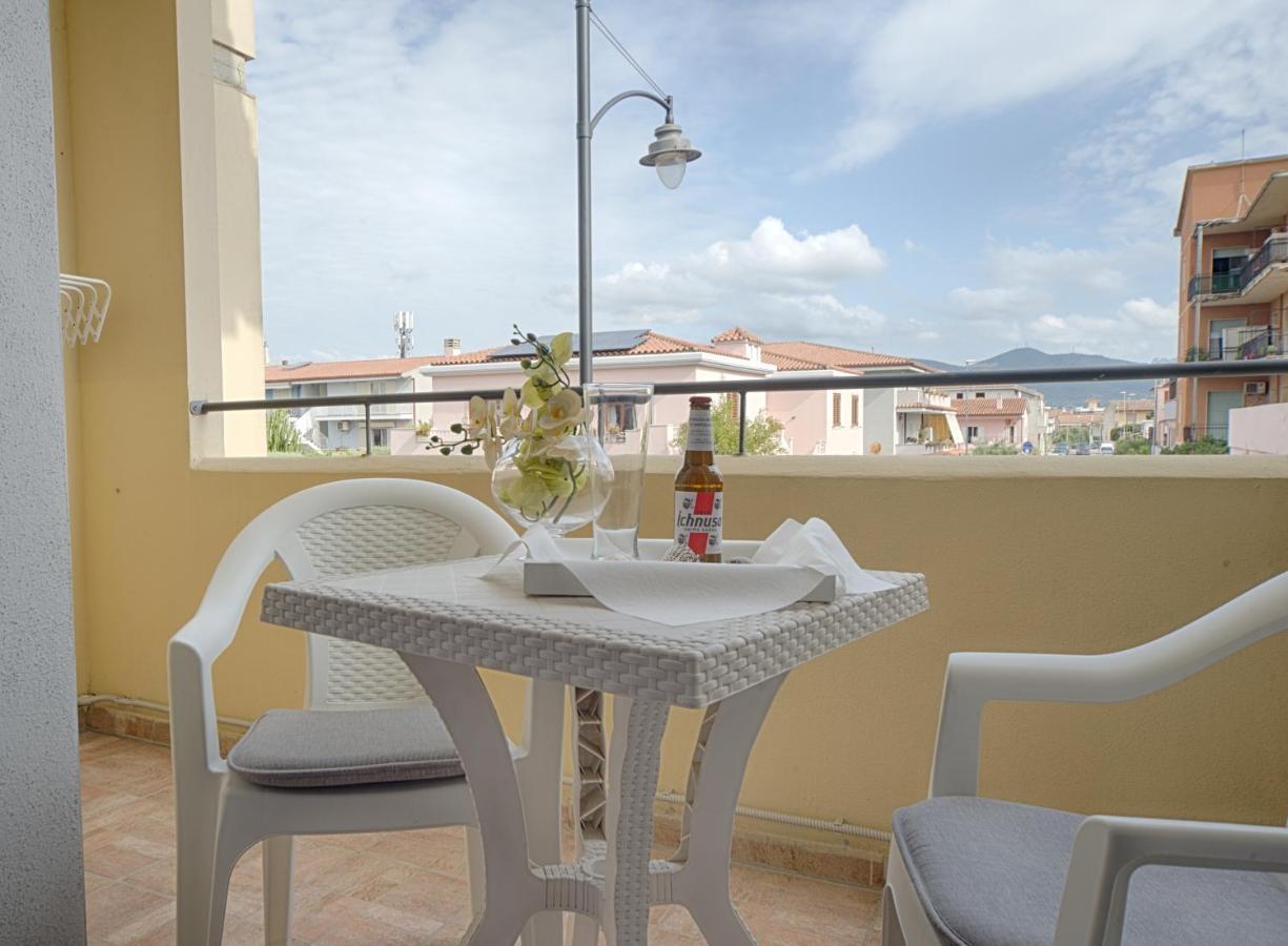 Casa Lucia Hotel Olbia Ngoại thất bức ảnh