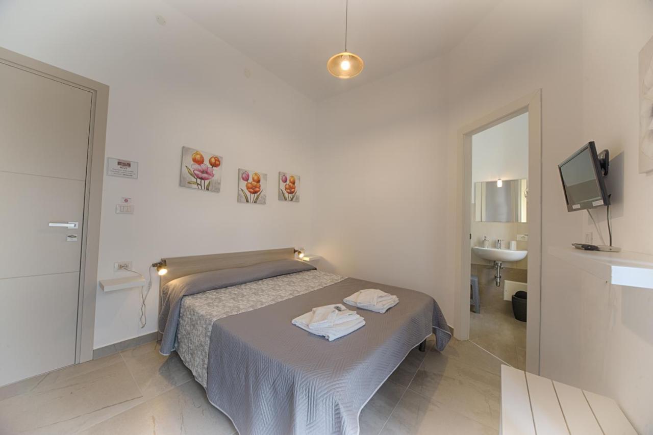 Casa Lucia Hotel Olbia Ngoại thất bức ảnh