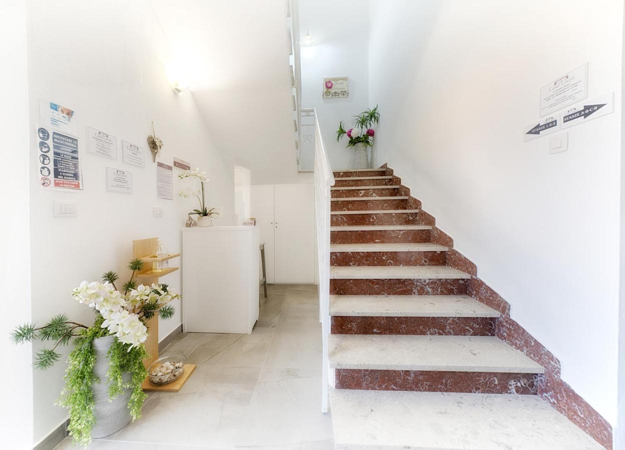 Casa Lucia Hotel Olbia Ngoại thất bức ảnh