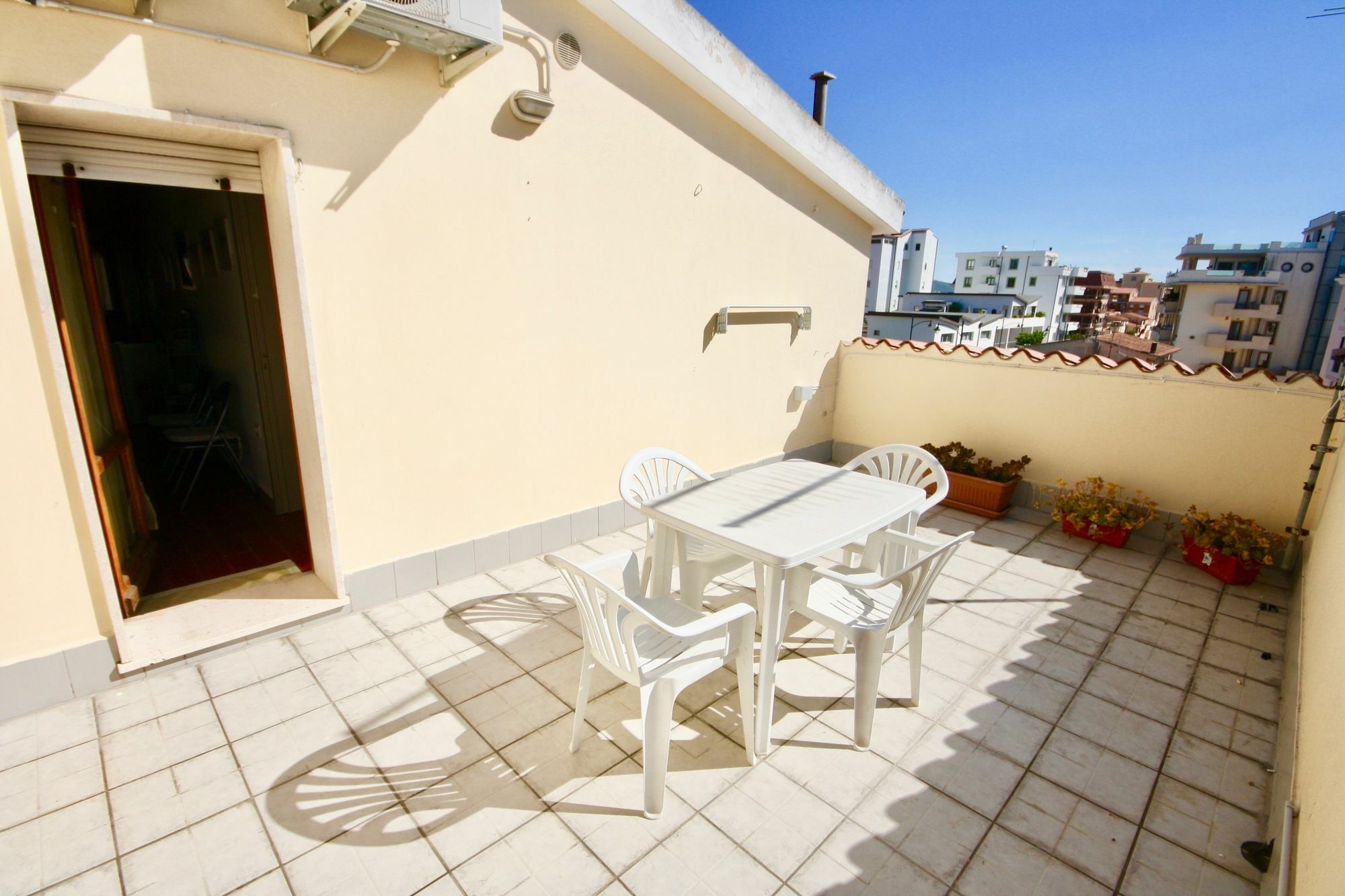 Casa Lucia Hotel Olbia Ngoại thất bức ảnh