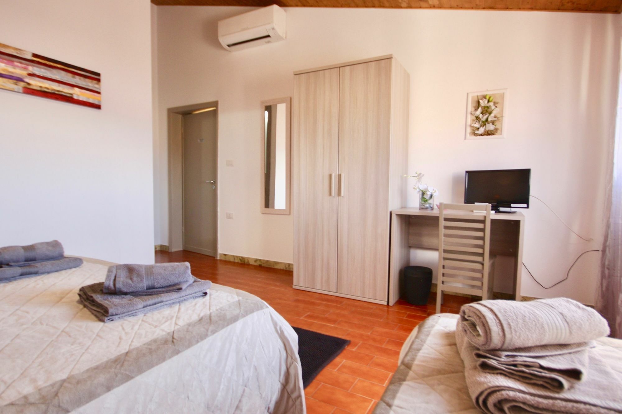 Casa Lucia Hotel Olbia Ngoại thất bức ảnh