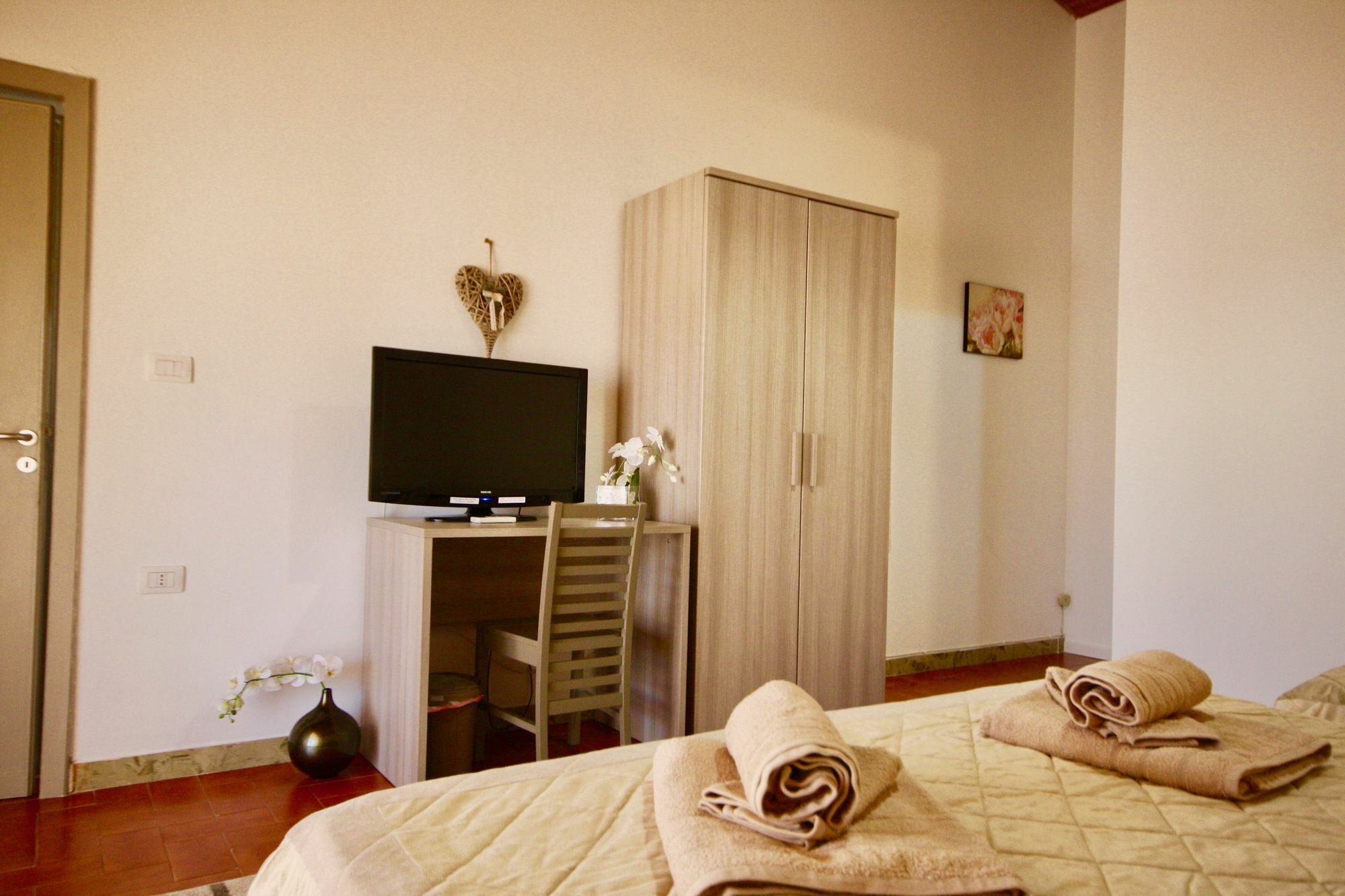 Casa Lucia Hotel Olbia Ngoại thất bức ảnh